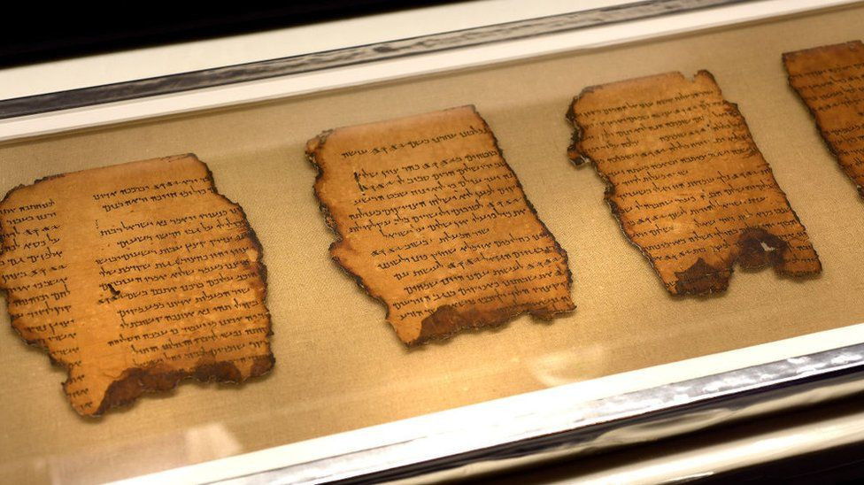 Lost Books Of The Bible (The Dead Sea Scrolls).